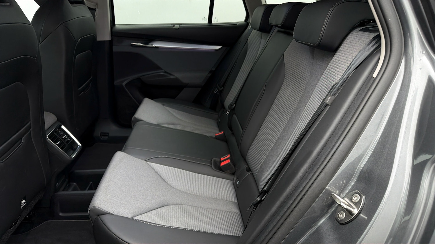 Used Skoda Enyaq 2024 for sale - 78180215: Photo 15