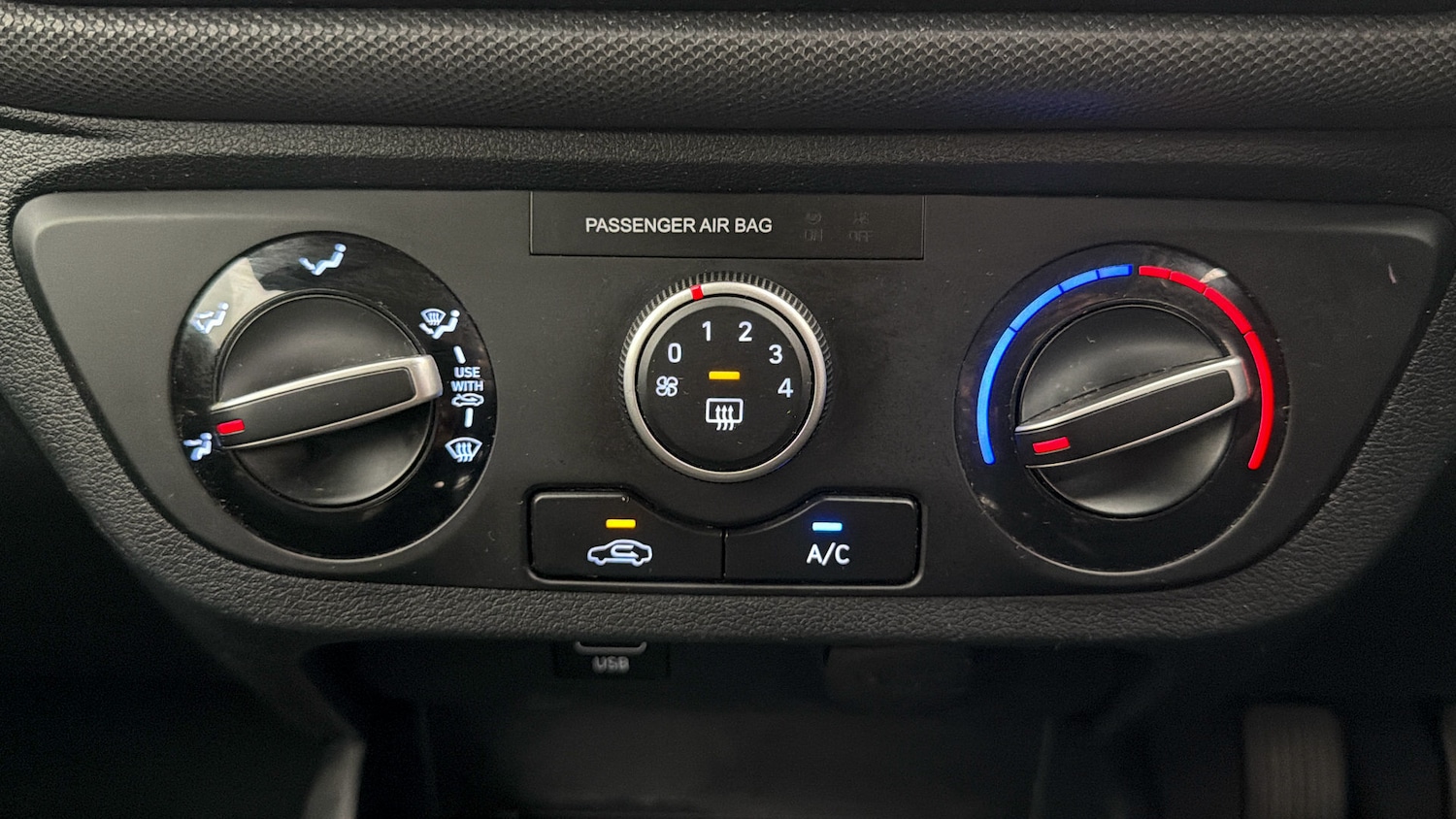 Used Hyundai i10 for sale - 78091261: Photo 11