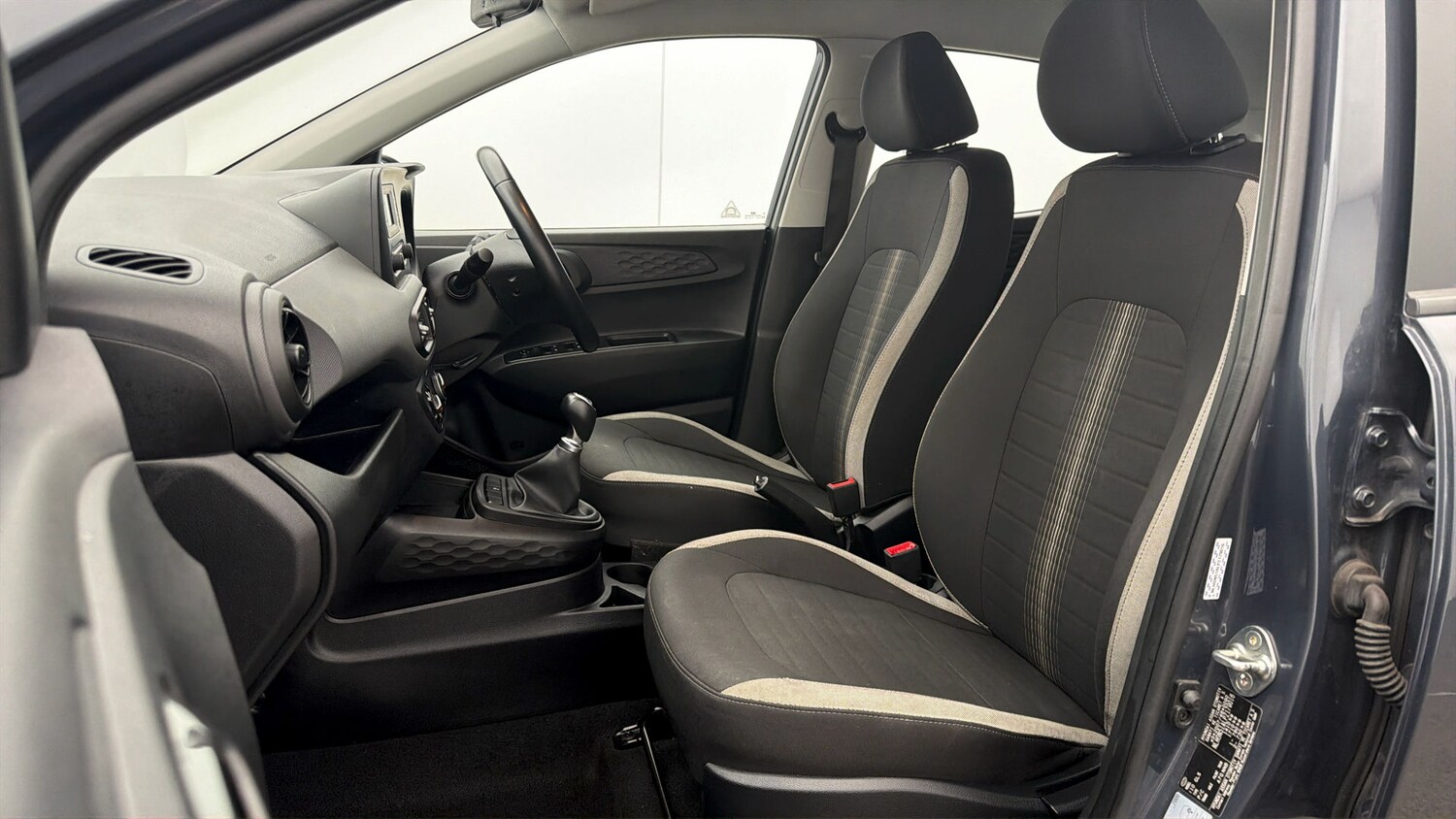 Used Hyundai i10 for sale - 78091261: Photo 13