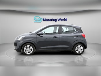 Used Hyundai i10 2023 for sale - 78091261: Photo
