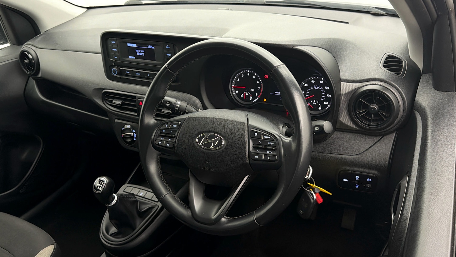 Used Hyundai i10 for sale - 78091261: Photo 9