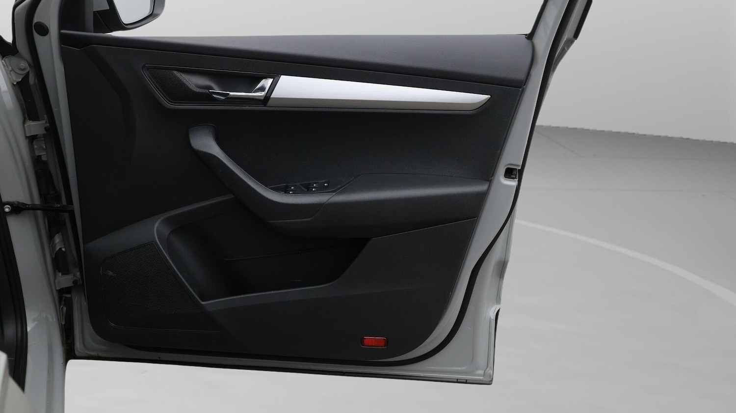 Used Skoda Karoq 2019 for sale - 76432031: Photo 16