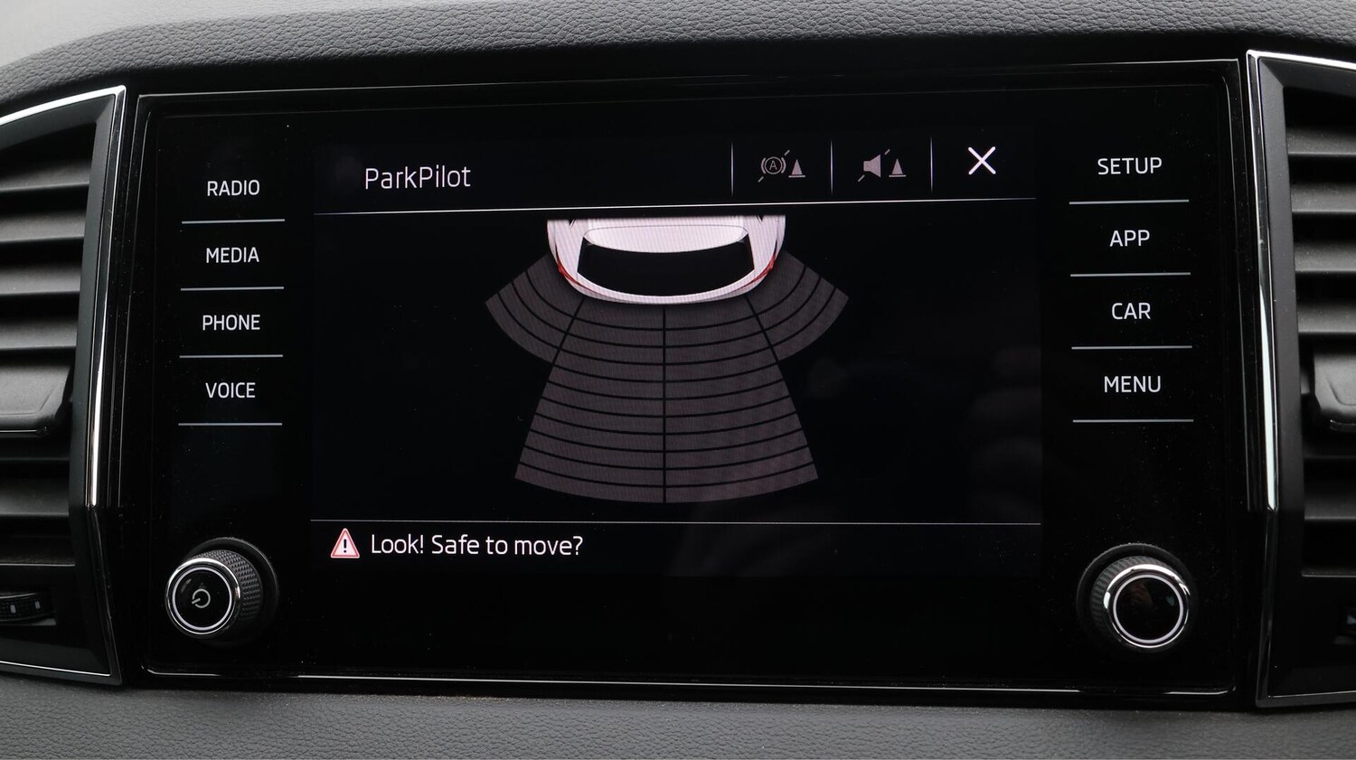 Used Skoda Karoq 2019 for sale - 76432031: Photo 26