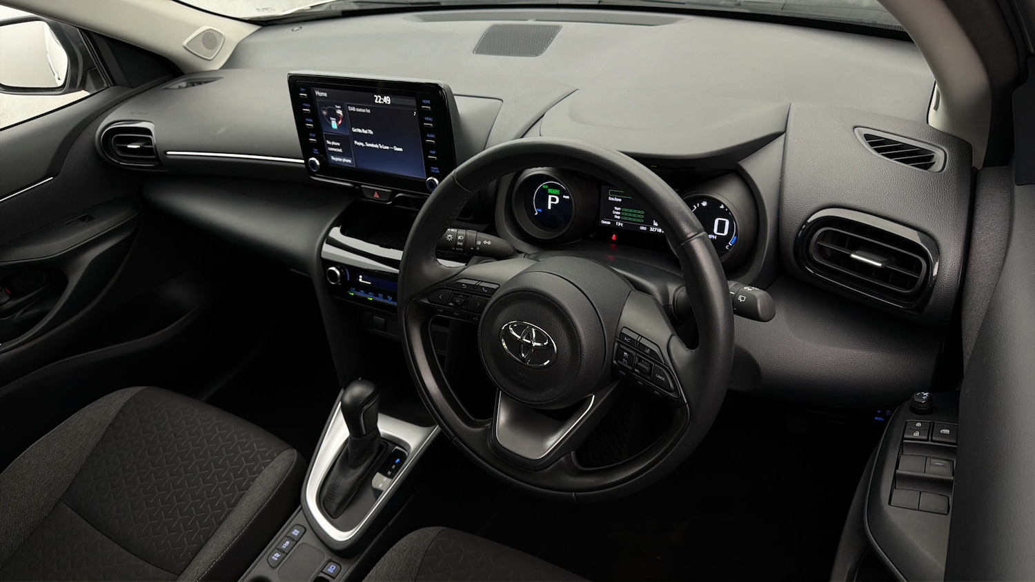 Used Toyota Yaris Cross 2022 for sale - 77998163: Photo 9