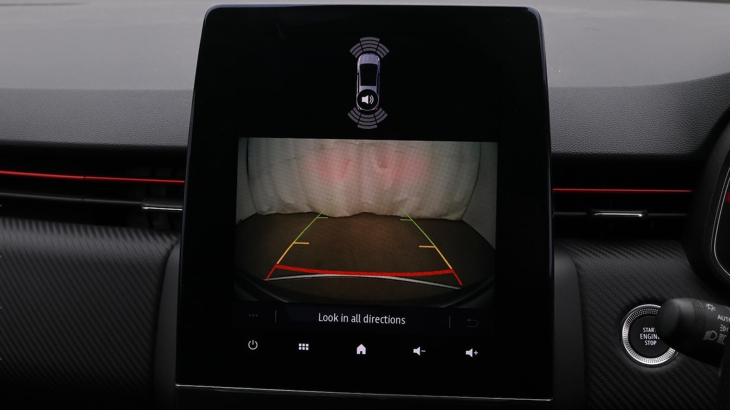 Used Renault Clio for sale - 76633840: Photo 26