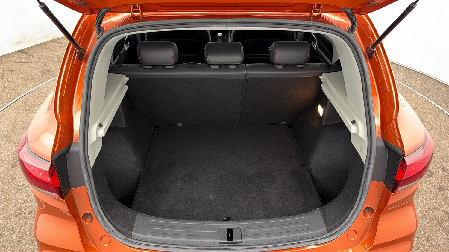 Used MG MG ZS 2023 for sale - 77918402: Photo 16