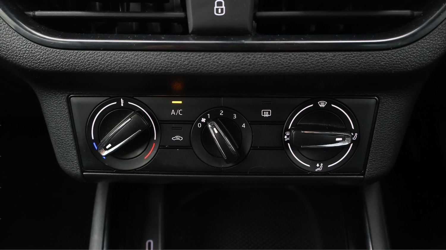 Used Skoda Kamiq 2022 for sale - 77463350: Photo 12