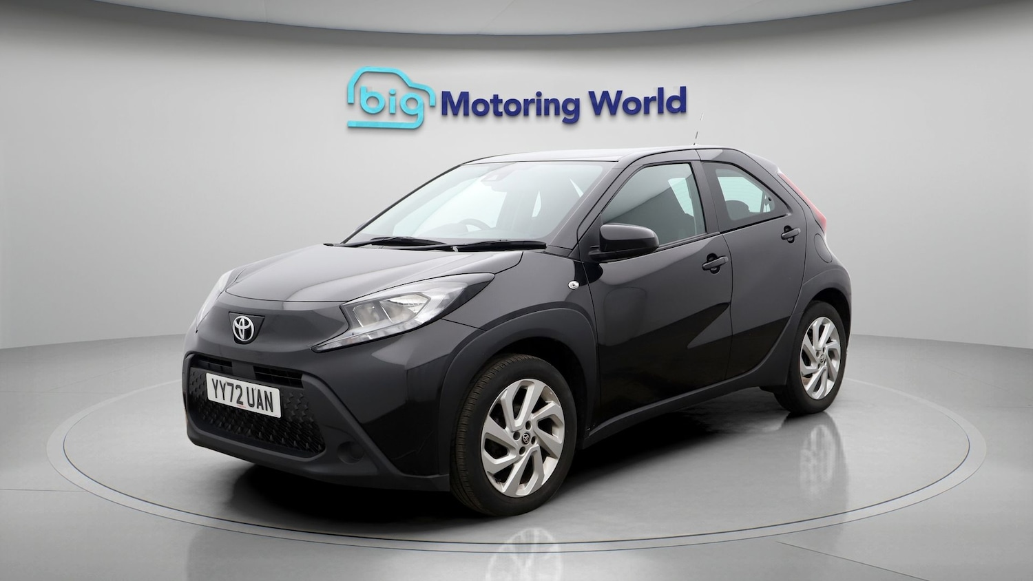 Used Toyota Aygo X 2023 for sale - 77233665: Photo 3