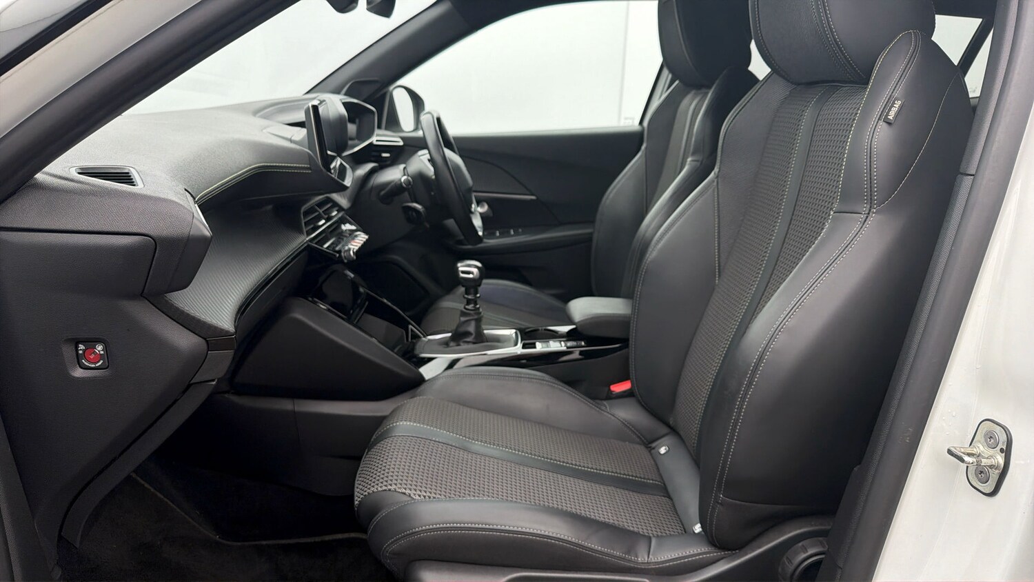 Used Peugeot 2008 2022 for sale - 78077486: Photo 13