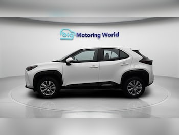 Used Toyota Yaris Cross 2022 for sale - 79151923: Photo