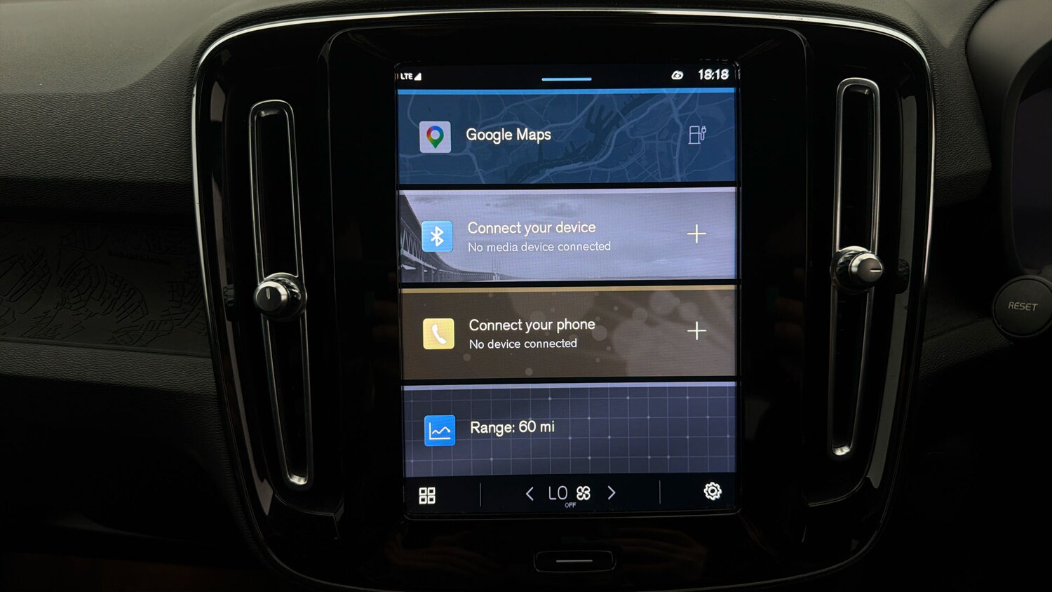 Used Volvo XC40 2023 for sale - 78097890: Photo 10