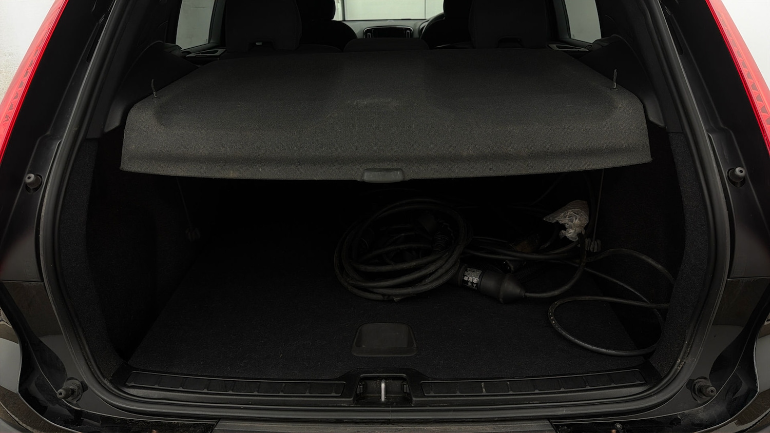 Used Volvo XC40 2023 for sale - 78097890: Photo 16