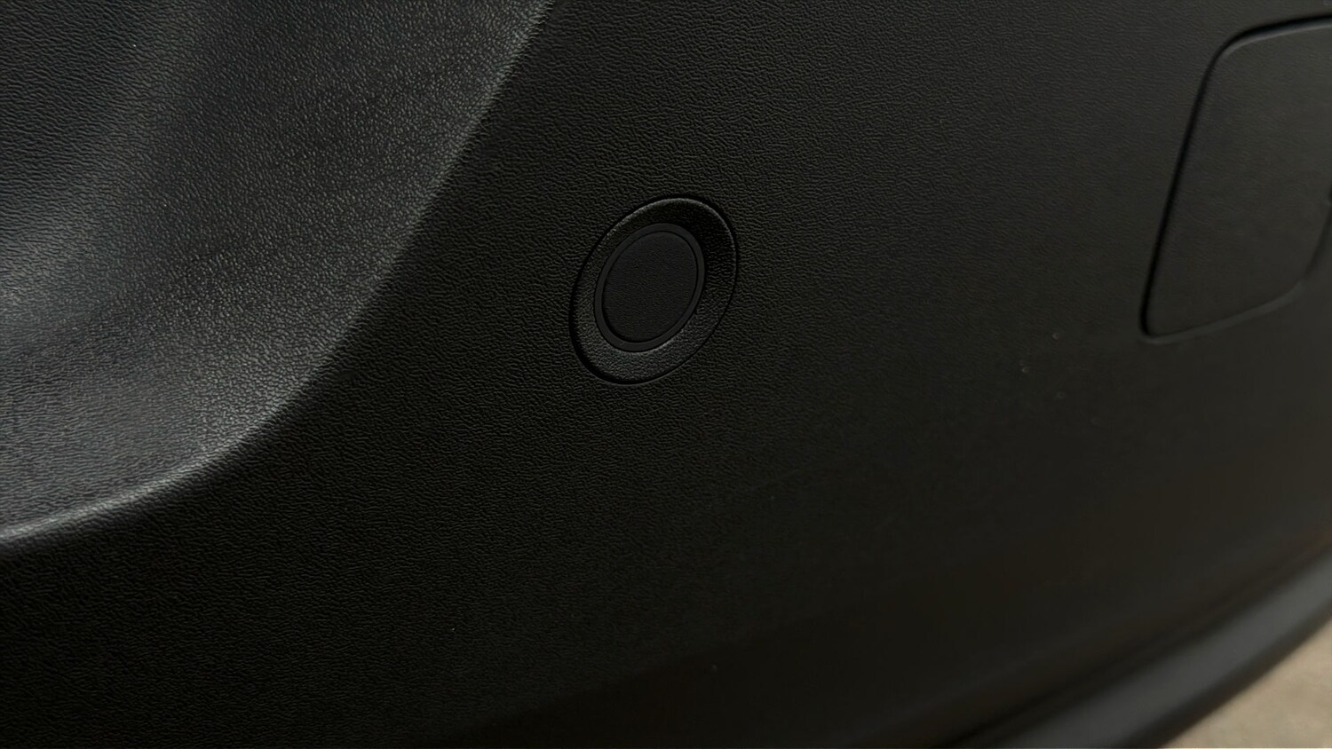 Used Volvo XC40 2023 for sale - 78097890: Photo 19