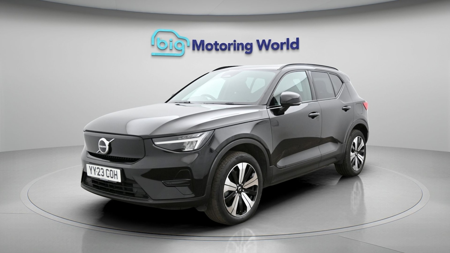 Used Volvo XC40 2023 for sale - 78097890: Photo 3