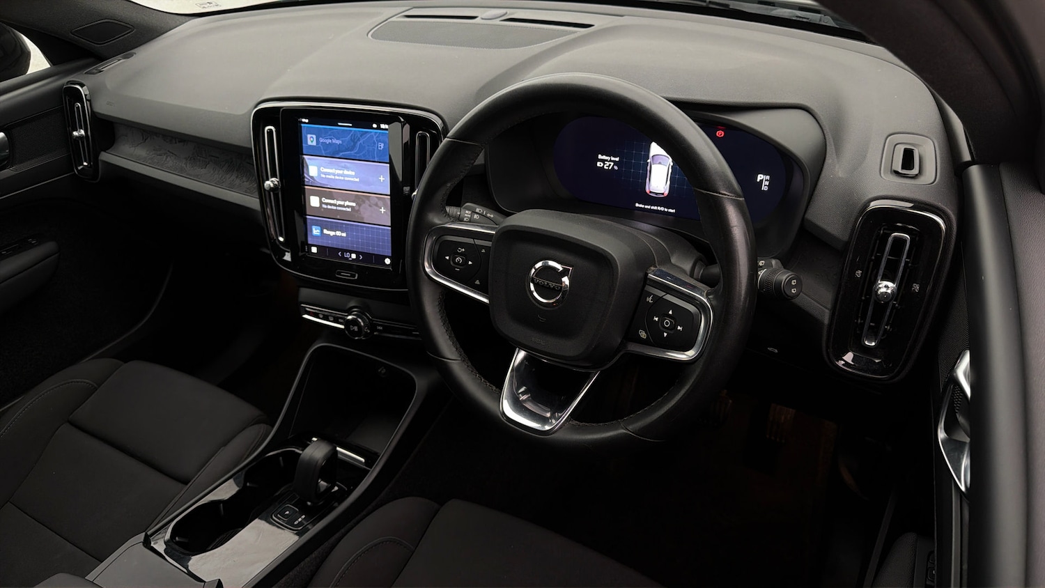 Used Volvo XC40 2023 for sale - 78097890: Photo 9