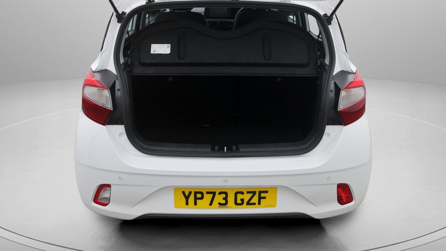 Used Hyundai i10 2023 for sale - 77451330: Photo 17