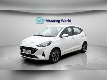 Used Hyundai i10 2023 for sale - 77451330: Photo