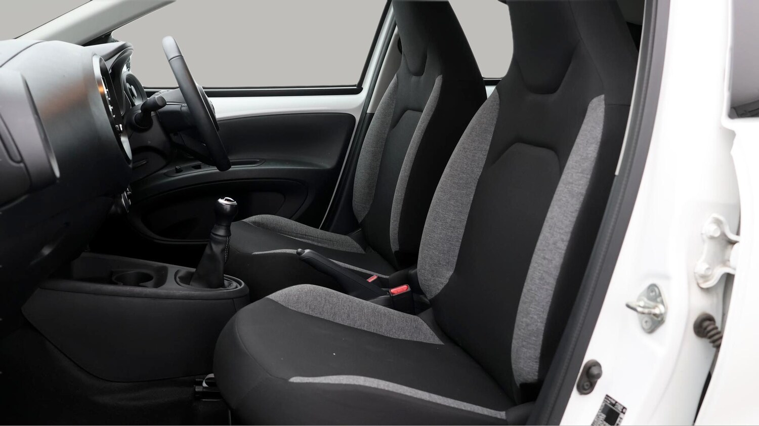 Used Toyota Aygo X 2022 for sale - 77901398: Photo 14