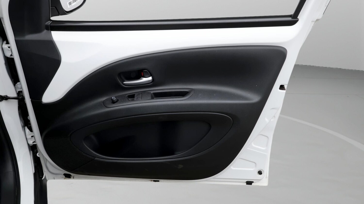 Used Toyota Aygo X 2022 for sale - 77901398: Photo 15