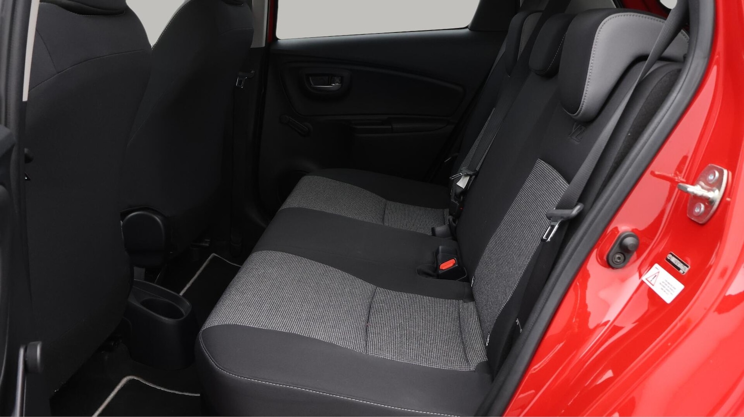 Used Toyota Yaris 2020 for sale - 76294742: Photo 17