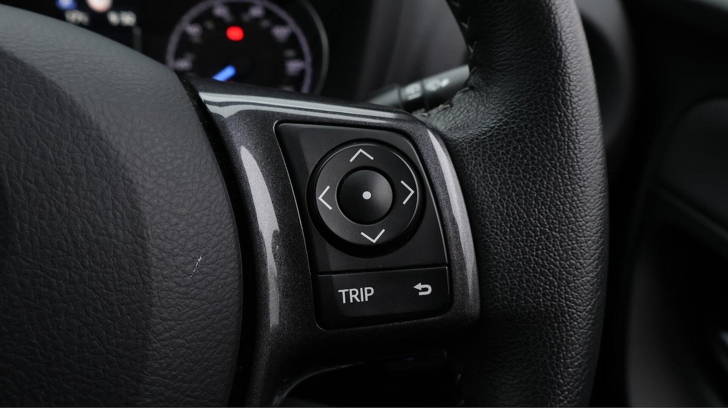 Used Toyota Yaris 2020 for sale - 76294742: Photo 28