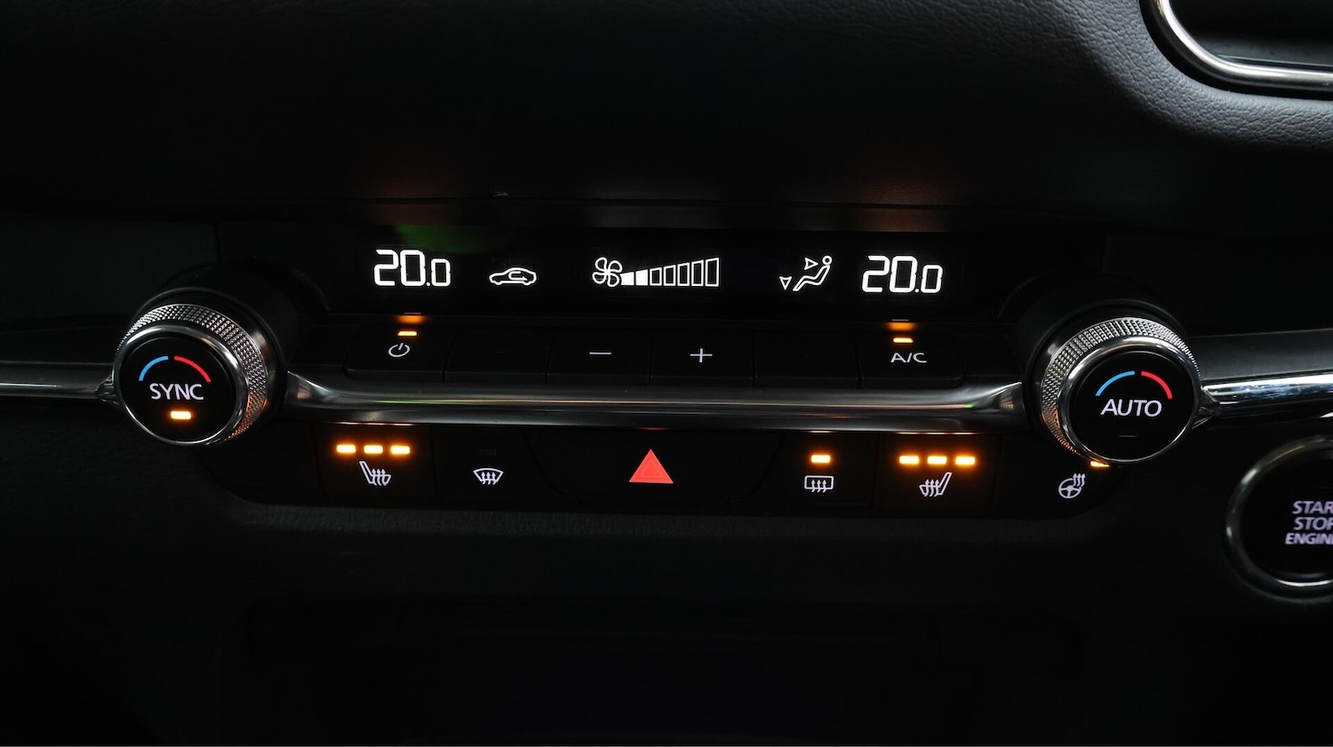 Used Mazda CX-30 2022 for sale - 76657900: Photo 13