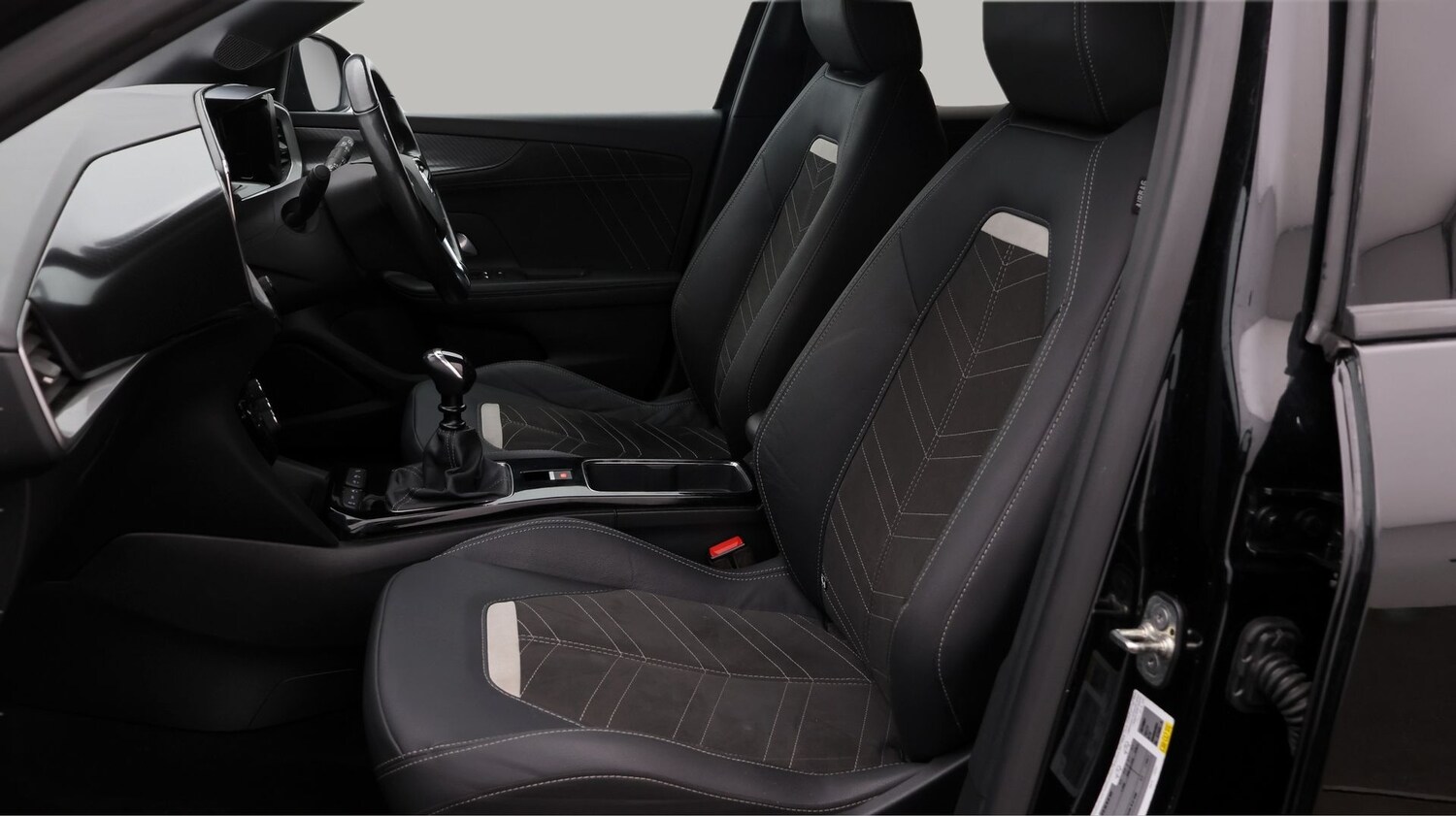 Used Vauxhall Mokka 2022 for sale - 77258438: Photo 14