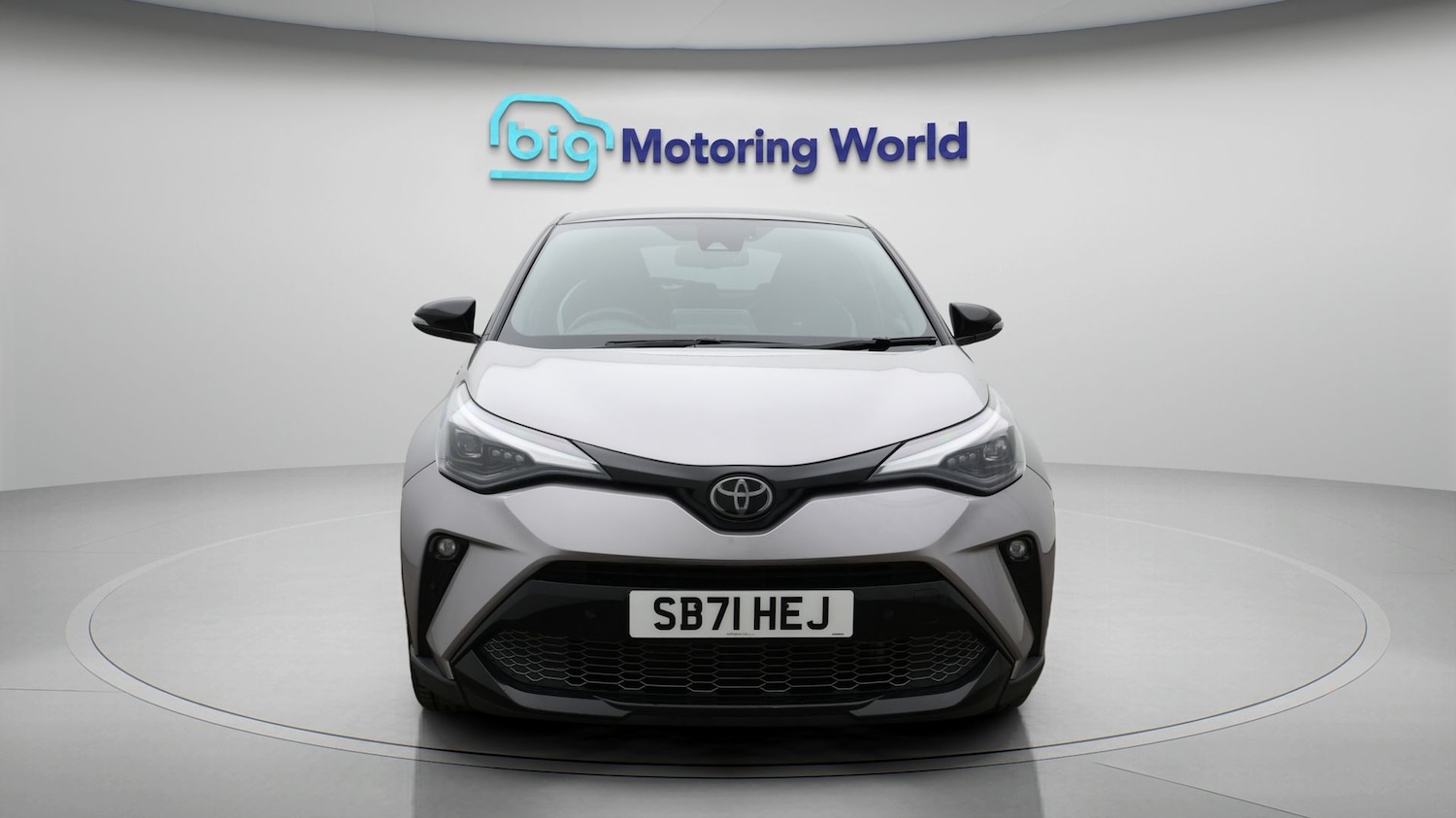 Used Toyota C-HR for sale - 77297183: Photo 2