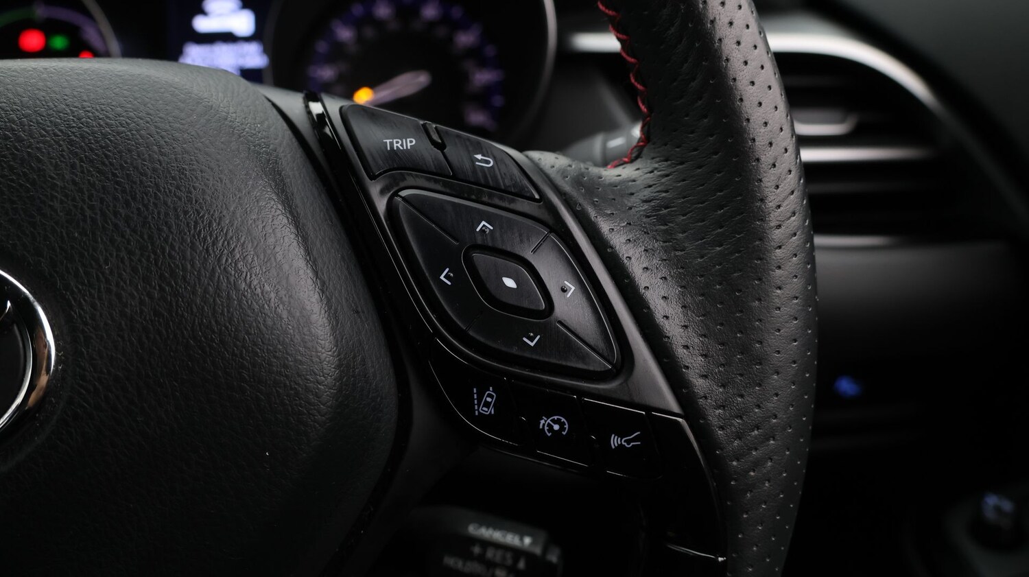 Used Toyota C-HR for sale - 77297183: Photo 27