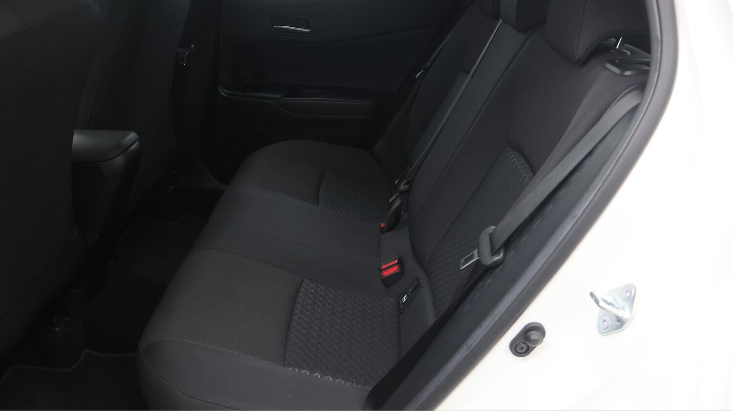 Used Toyota C-HR 2021 for sale - 76388593: Photo 17