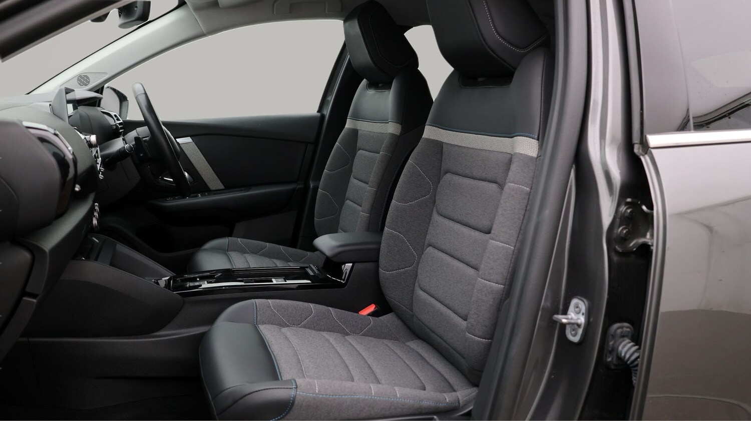 Used Citroen C4 2023 for sale - 77501969: Photo 14