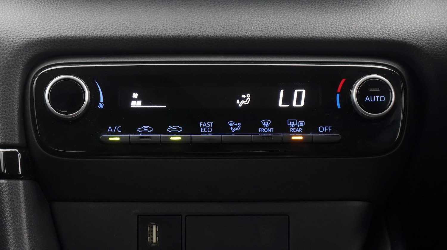 Used Toyota Yaris 2022 for sale - 77618553: Photo 12