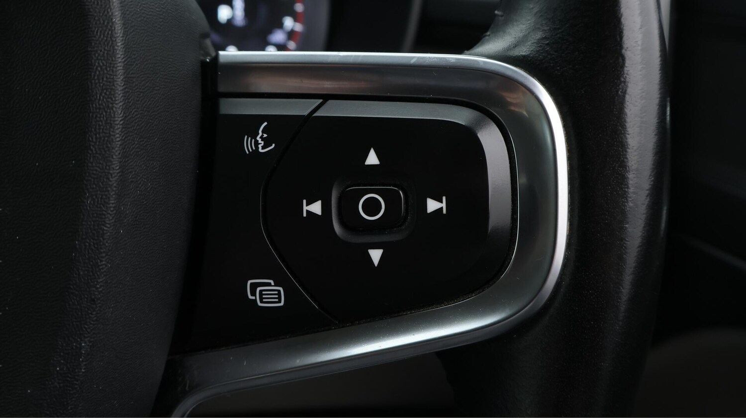 Used Volvo XC40 2020 for sale - 76572627: Photo 26