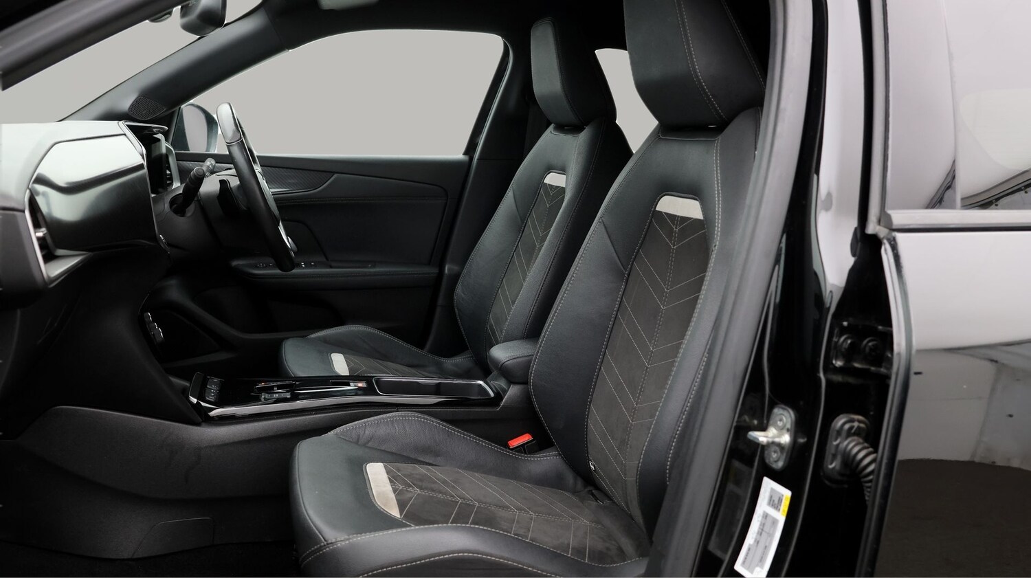 Used Vauxhall Mokka 2023 for sale - 77283534: Photo 14