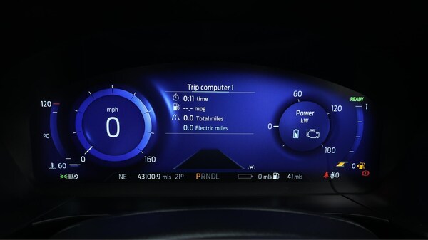 Used Ford Kuga 2022 for sale - 75696232: Photo 11