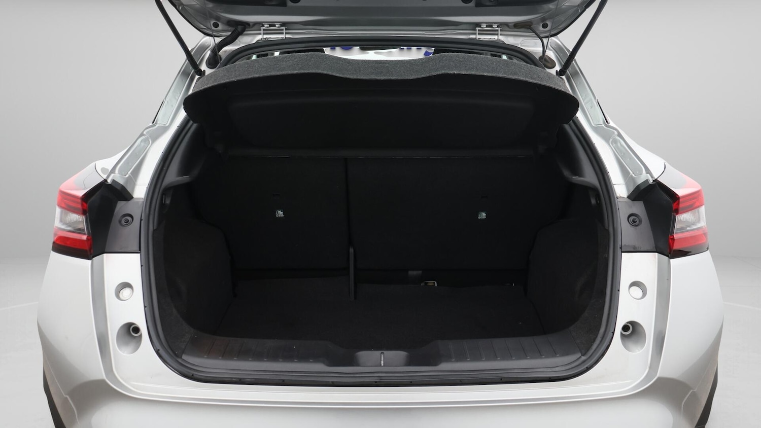 Used Nissan Juke 2023 for sale - 76573677: Photo 18