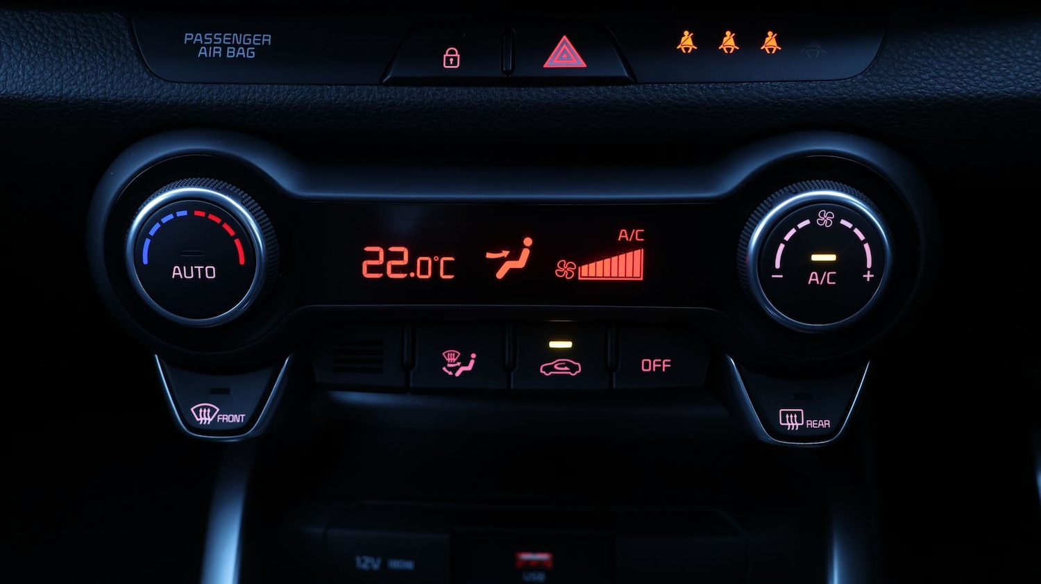 Used Kia Stonic 2021 for sale - 77505549: Photo 12