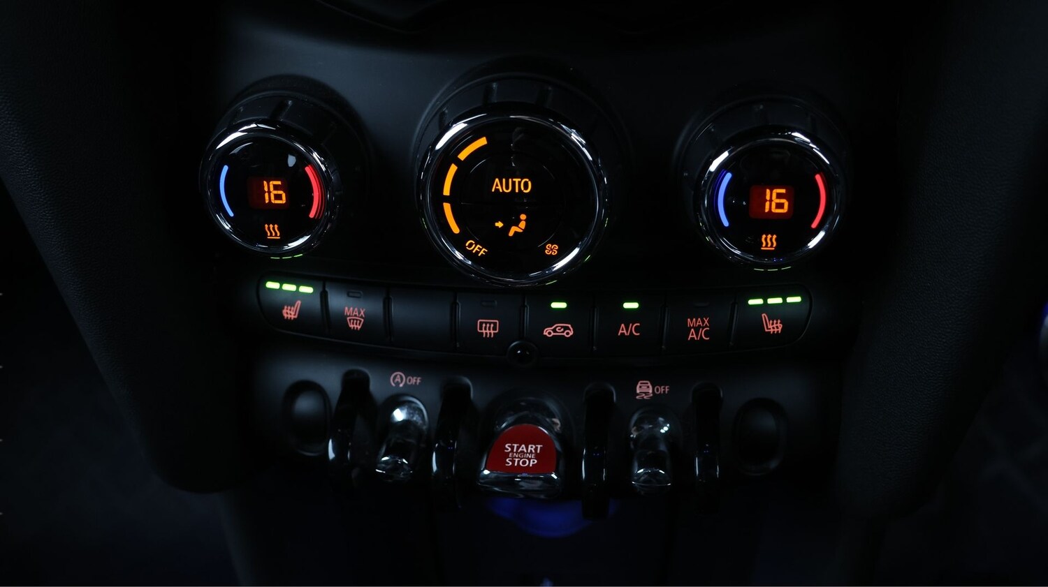 Used MINI Hatch 2019 for sale - 77530101: Photo 12