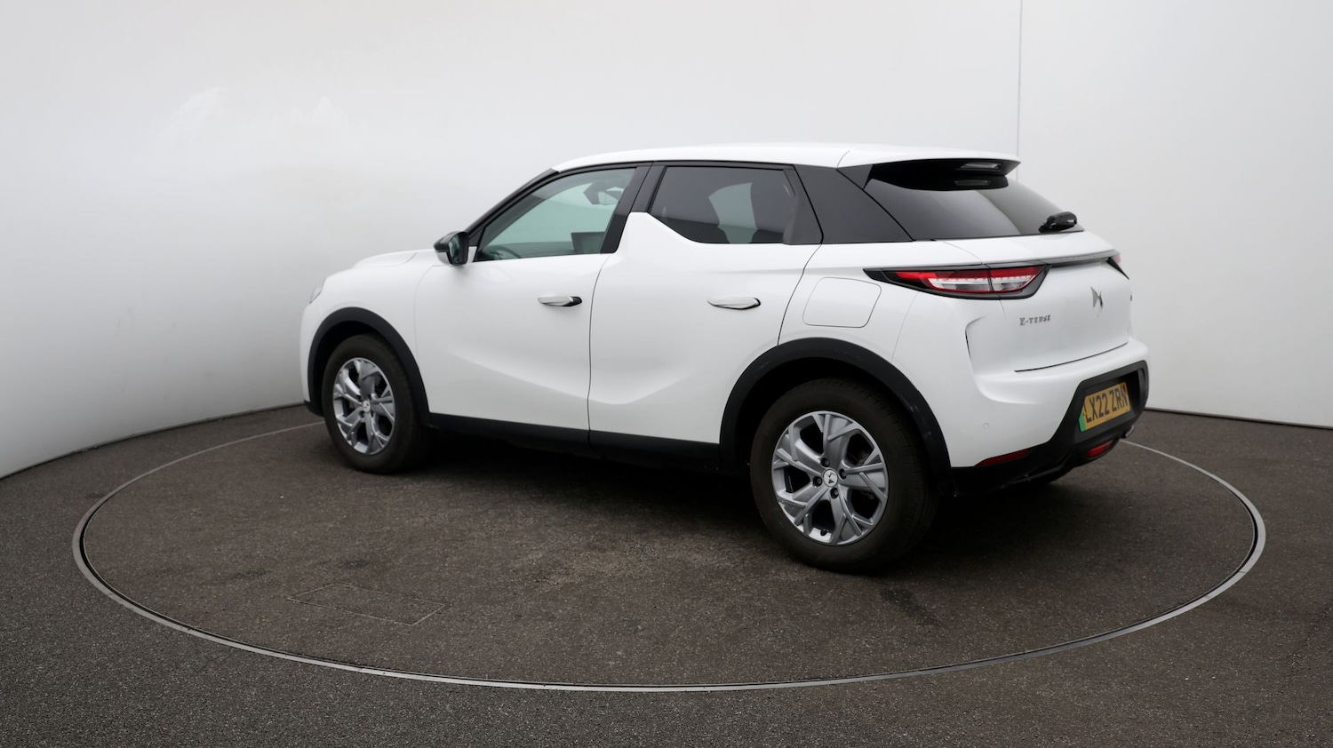 Used DS Automobiles DS 3 Crossback 2022 for sale - 77125150: Photo 2