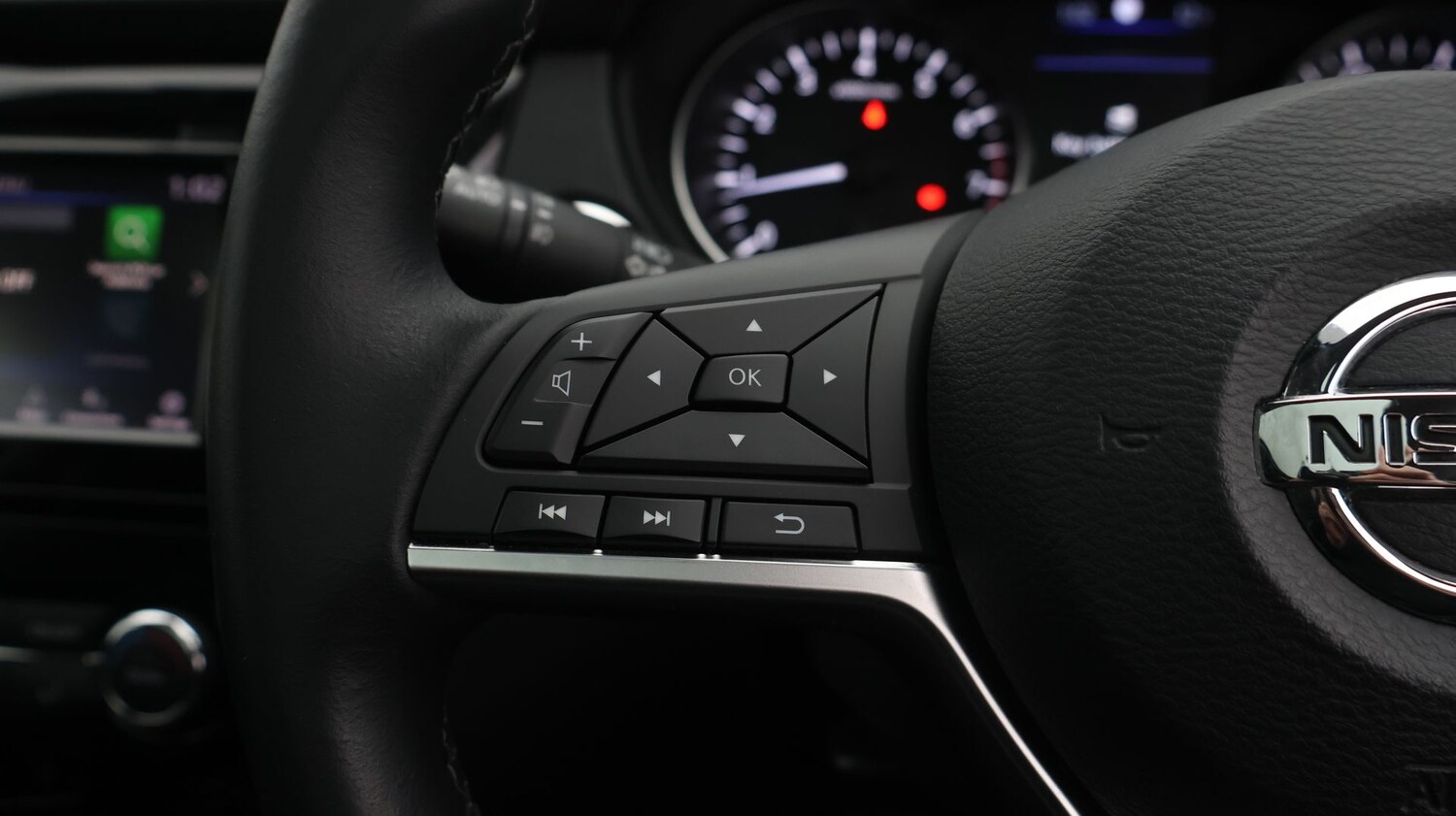 Used Nissan Qashqai for sale - 77365078: Photo 25