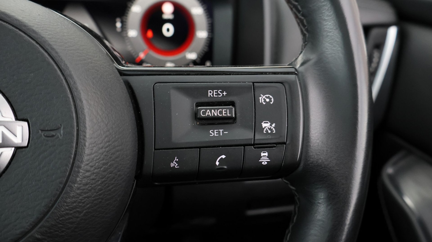 Used Nissan Qashqai for sale - 77208154: Photo 22