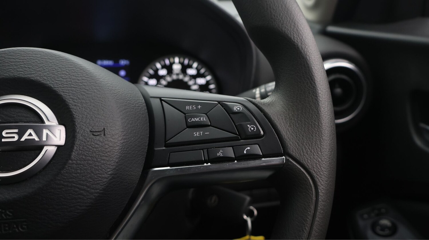 Used Nissan Juke 2023 for sale - 77432775: Photo 23