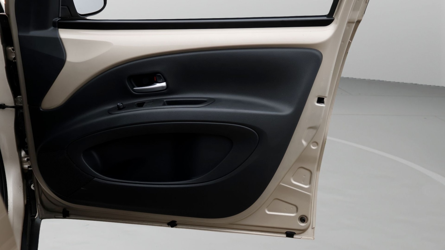 Used Toyota Aygo X 2022 for sale - 77233892: Photo 15