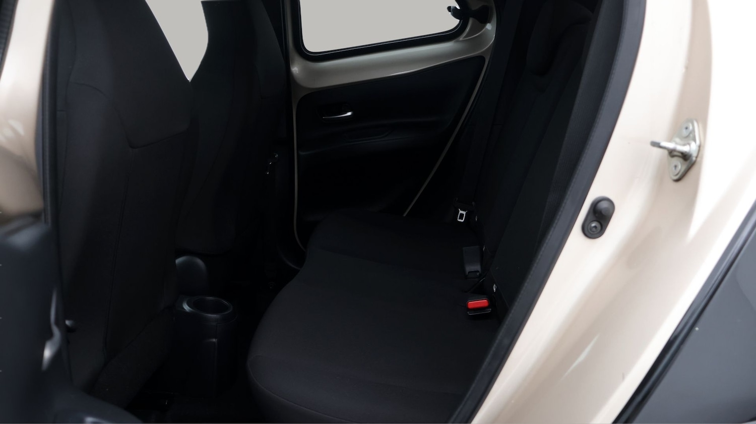 Used Toyota Aygo X 2022 for sale - 77233892: Photo 16