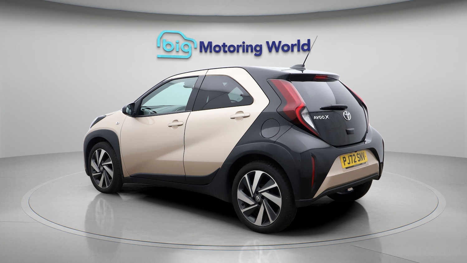 Used Toyota Aygo X 2022 for sale - 77233892: Photo 5