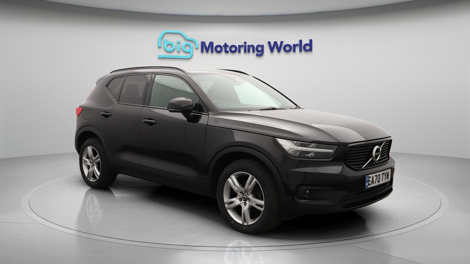 Used Volvo XC40 2020 for sale - 76122946: Photo 2