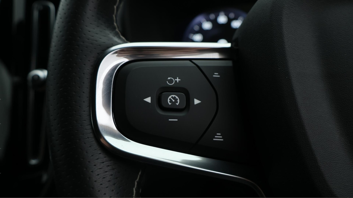Used Volvo XC40 2020 for sale - 76122946: Photo 26