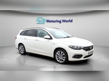 2019 - 1.6 Multijet Lounge 5dr