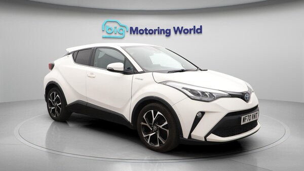 Used Toyota C-HR 2020 for sale - 75563303: Photo 2