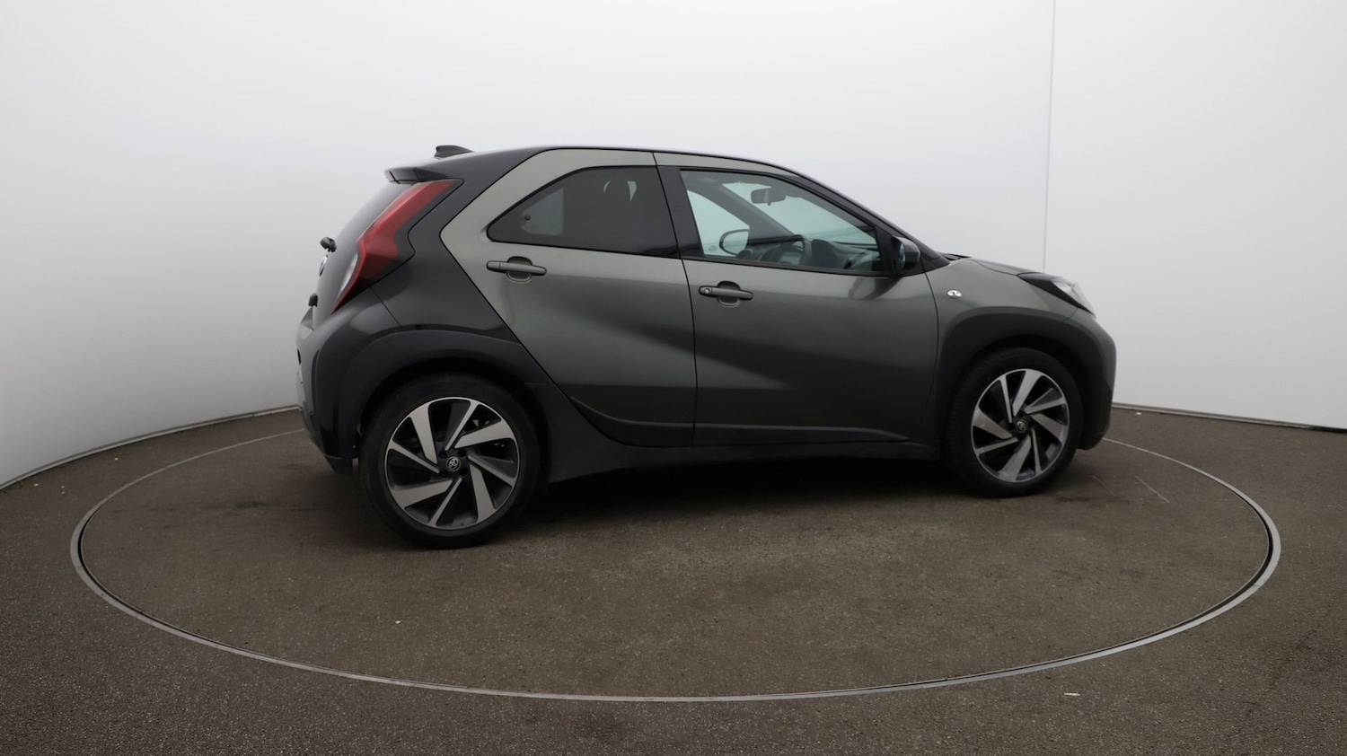 Used Toyota Aygo X 2023 for sale - 76810743: Photo 43